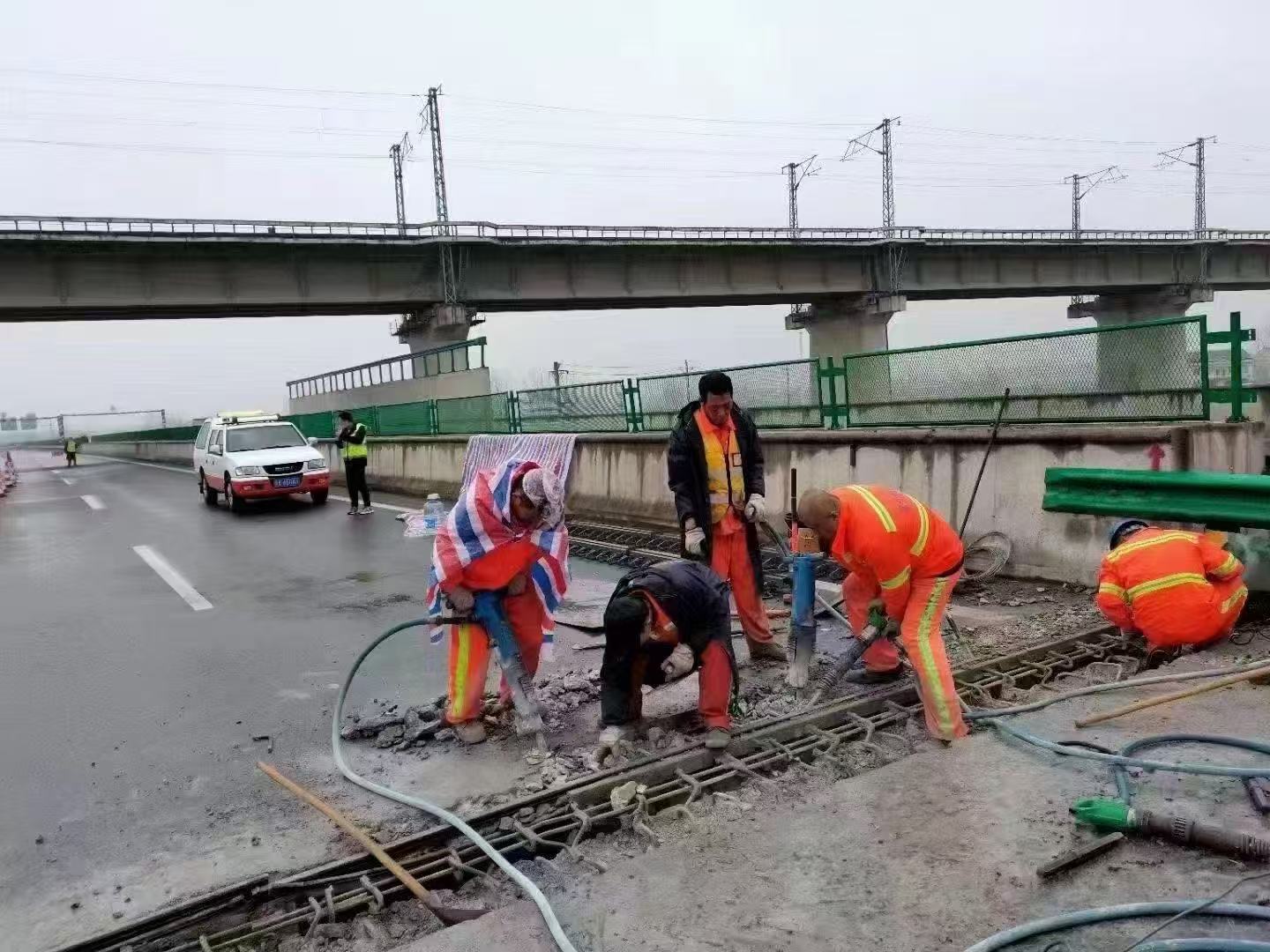 若尔盖桥梁伸缩缝抢修料
